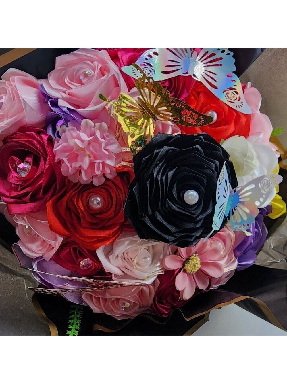 Brand New Handmade 2 Dozen Roses - Picture 3 of 16